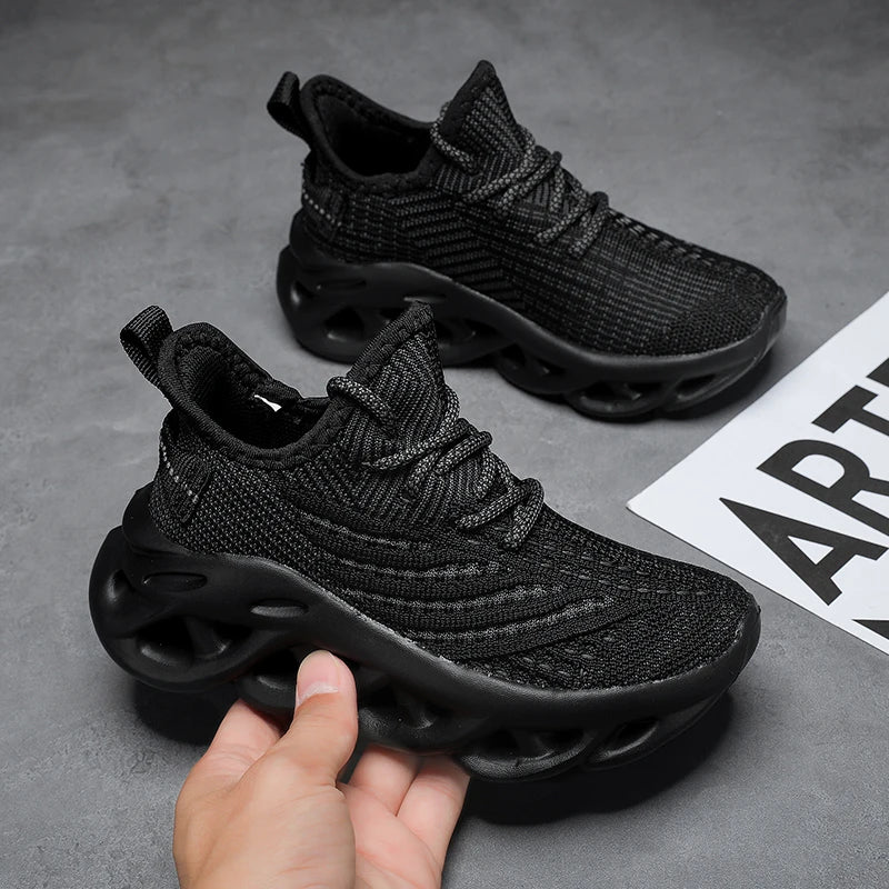 New Mesh Kids Running Shoes Outdoor Youngsters Teens Casual Walking