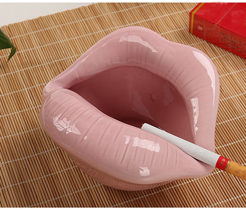 Cigar Ceramic Ashtray Sexy Lip Shape  Ashtray